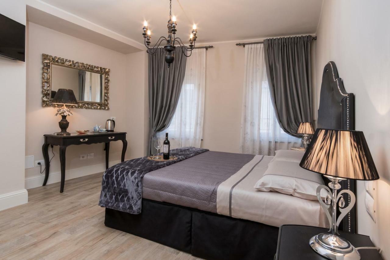 Pistoia Luxury Suite Exterior foto